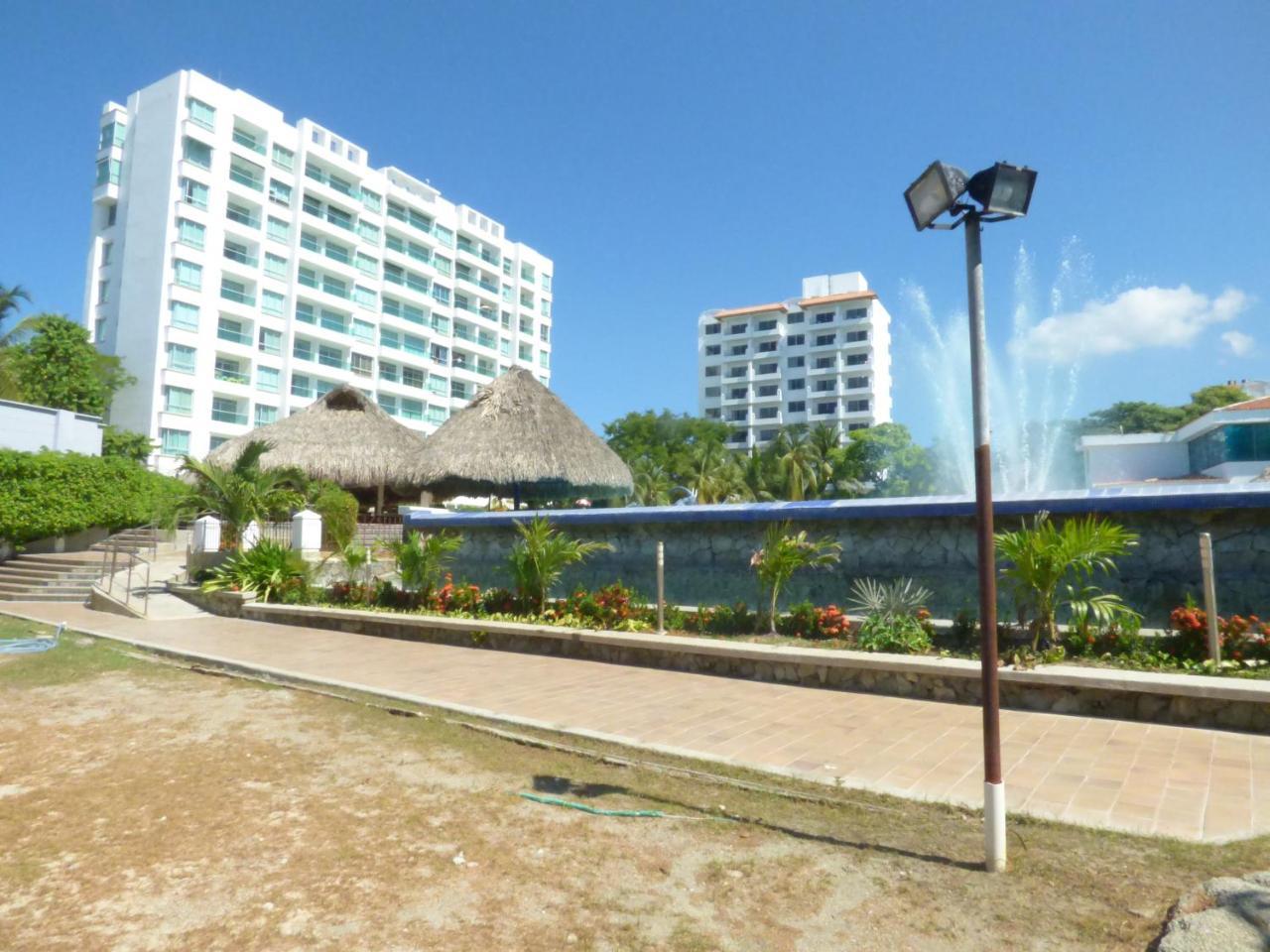 Apartamento Costa Azul 905 *